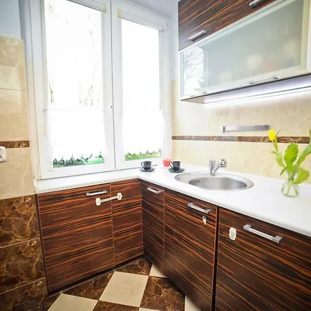 Apartament *